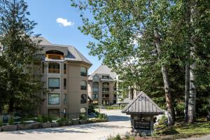 Budova, kde se prázdninový dům nachází