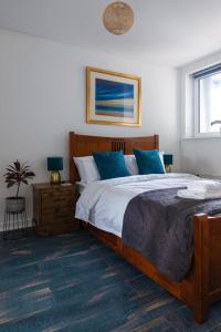 Postel nebo postele na pokoji v ubytování Thomahome cosy&stylish apartment