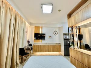 TV/trung tâm giải trí tại UNIT B218