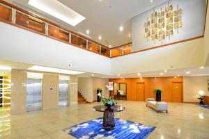 Vstupní hala nebo recepce v ubytování Surya Hotel & Cottages Prigen