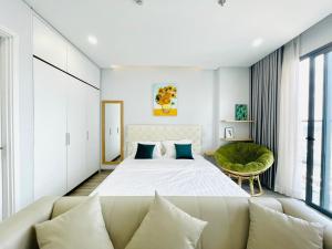 Cama ou camas em um quarto em Apartment Full Option Sea View Marina Suites