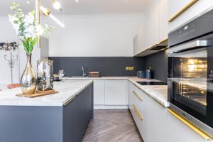 Nhà bếp/bếp nhỏ tại Bank Apartments