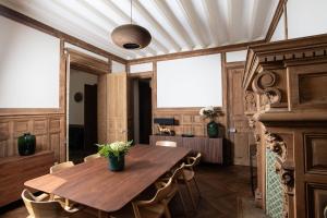 Villa Eliane - parking privé的休息区