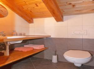 Koupelna v ubytování Holiday Home Rudina
