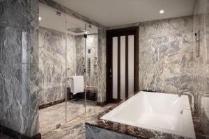 Bagno di Sheraton Oman Hotel