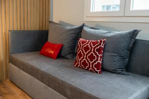 Valaoritou 3 Luxury Rooms的休息区