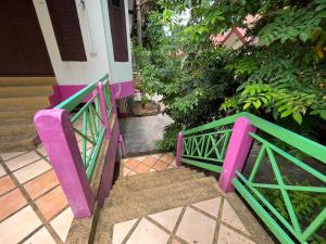 Zahrada ubytování Mae Somboon House