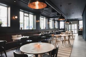 Posezení v ubytování Heimen Hotel