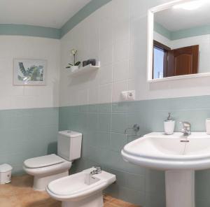 Koupelna v ubytování Apartamento Gran Canaria La Mariposa + 10 fotografií