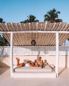 Un balcón o terraza de Zanzibar White Sand Luxury Villas & Spa - Relais & Chateaux