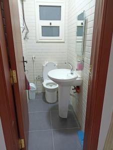 Fotografie z fotogalerie ubytování For Rent at Diar 2 Compound v destinaci Město 6. října