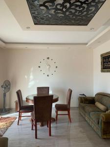 Fotografie z fotogalerie ubytování For Rent at Diar 2 Compound v destinaci Město 6. října