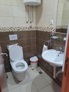 Vannituba majutusasutuses Konačište Almex in
