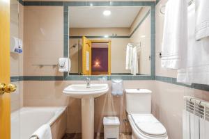 Koupelna v ubytování Hostal Don Juan
