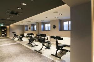 Das Fitnesscenter und/oder die Fitnesseinrichtungen in der Unterkunft art'otel berlin mitte, Powered by Radisson Hotels