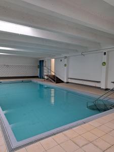 Bazén v ubytování App KLIF De Panne - top location & sea front !! nebo v jeho okolí