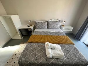 Postel nebo postele na pokoji v ubytování 19 on Gordon