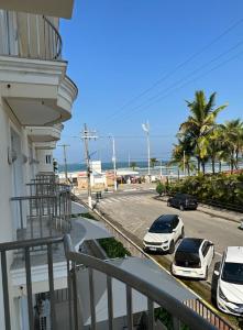 Uma varanda ou terraço em Doral Guarujá