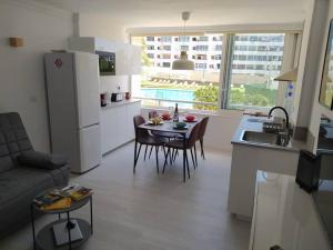 Kuchyň nebo kuchyňský kout v ubytování Design flat in central place nhere Yumbo + 9 fotografií