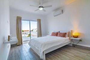 Postel nebo postele na pokoji v ubytování Apartamento en Bayahibe cerca al mar