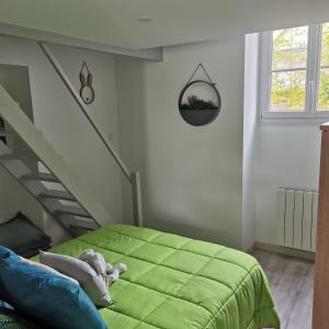 Postel nebo postele na pokoji v ubytování Gîte des trois plages 6 personnes