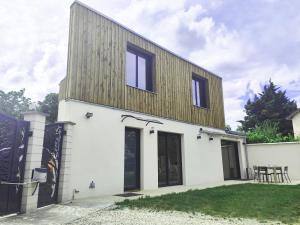 Budova, v ktorej sa apartmán nachádza
