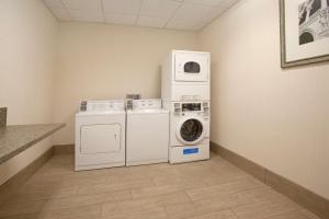 柯林斯堡Hilton Garden Inn Fort Collins的相册照片