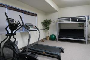 Fitness centrum a/nebo fitness zařízení v ubytování Pirates Cove