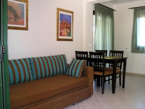 Gallery image of Golden Beach Inn in Chrysi Ammoudia