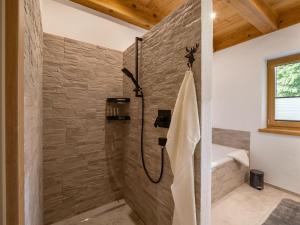 Un baño de Das Kaiserwohl Chalet