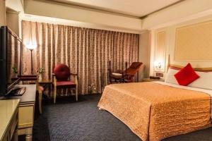 TV a/nebo společenská místnost v ubytování Liya Boutique Hotel