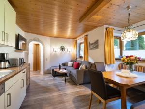 Kuchyňa alebo kuchynka v ubytovaní Appartement Bergblick