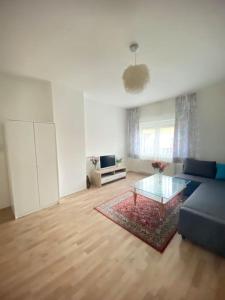 Posezení v ubytování Family-friendly House in Vienna's Suburbs!