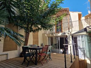 Balkón alebo terasa v ubytovaní Maison T4 centre ville et plage