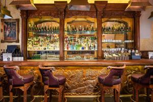 Lounge nebo bar v ubytování Iron Gate Hotel & Suites Prague by BHG
