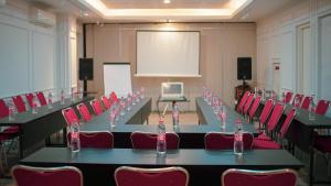 The business area and/or conference room at The Win Hotel Surabaya