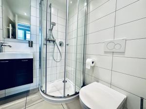 Baðherbergi á Business Apartment ZIMMERzuVERMIETEN in Solothurn