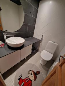 Koupelna v ubytování Ruka-kuru