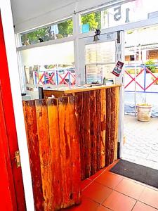 Fotografie z fotogalerie ubytování Shark shacks v destinaci Mossel Bay
