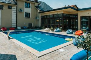 Sundlaugin á HOTEL Villa Cvijanović - WELLNESS-SPA eða í nágrenninu