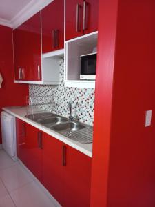 Kuchyň nebo kuchyňský kout v ubytování Caribbeans Estates Villa 45 Calypso Drive + 18 fotografií