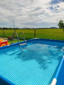 Πισίνα στο ή κοντά στο Homestay Anjung Meranti Private Pool