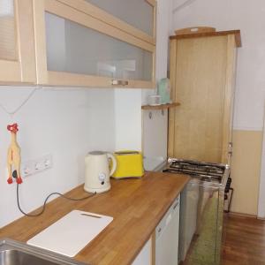 A cozinha ou cozinha compacta de Apartment-Nordstern-charmant-und-geraeumig