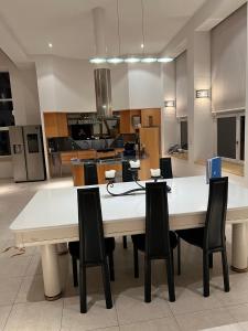 Kuchyň nebo kuchyňský kout v ubytování Luxus-Loft Atrium -X-