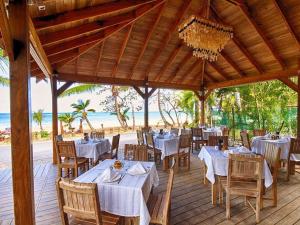 Restaurace v ubytování RIBERAMAR Las Terrenas, Samana