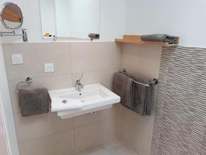 Galeriebild der Unterkunft détente gite et spa entre mer et marais in Bourgneuf-en-Retz