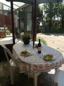 Nápoje v ubytování Chez ROMU + 29 fotografií