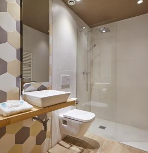 Kúpeľňa v ubytovaní Hotel Landaben