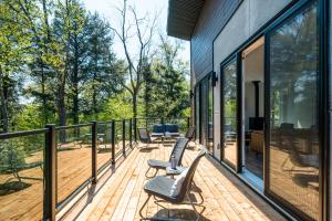 Balkón nebo terasa v ubytování Chalet Alpine by Tremblant Platinum