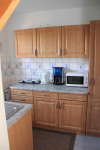 Η κουζίνα ή μικρή κουζίνα στο Ferienwohnung Karger